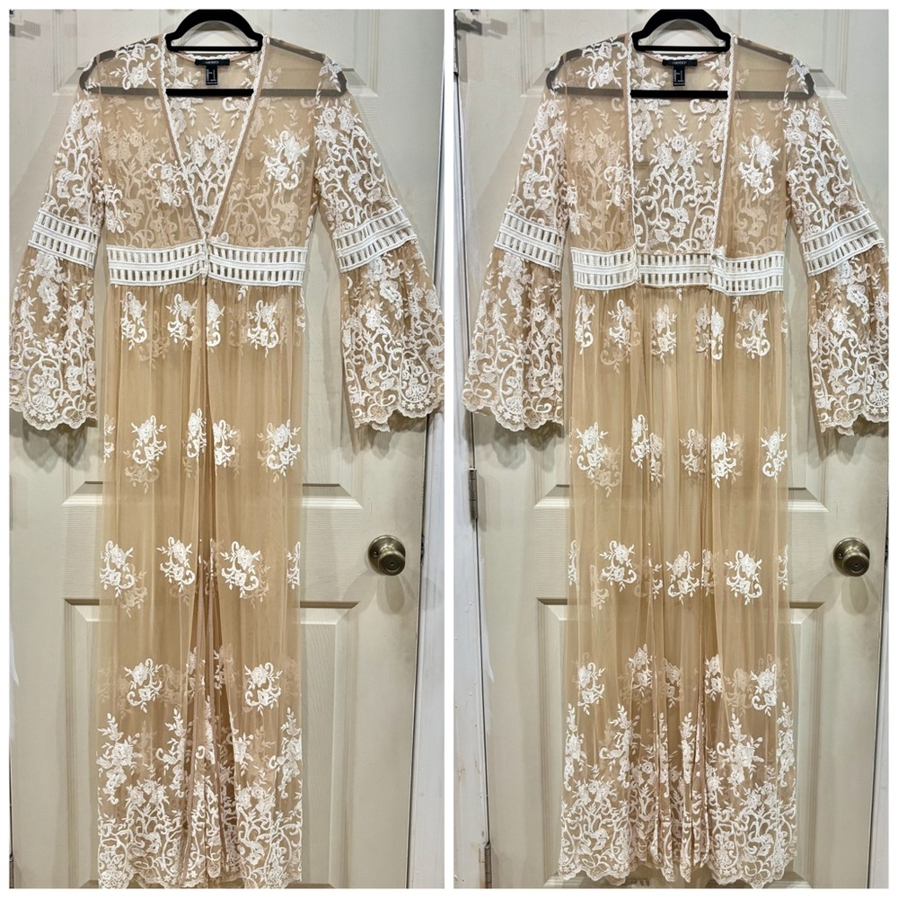 Boho Lace Robe with Bell Sleeves